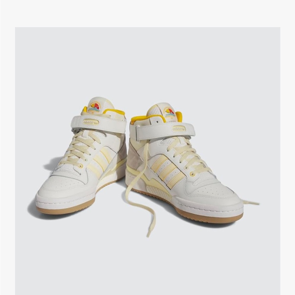 NEW IN BOX Adidas Men’s Forum Mid Sneaker